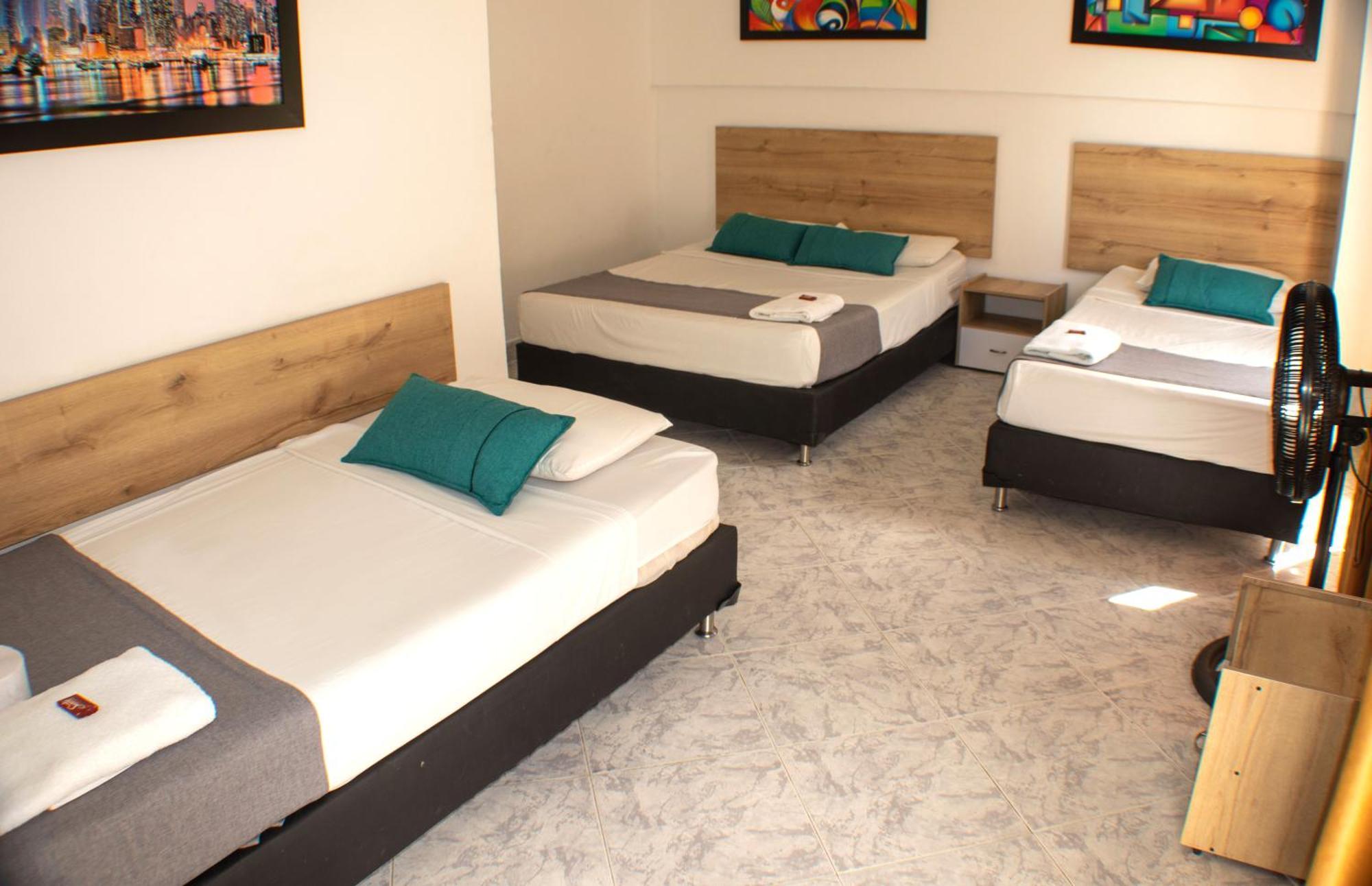 Hotel Balcones Del Estadio Medellín Extérieur photo