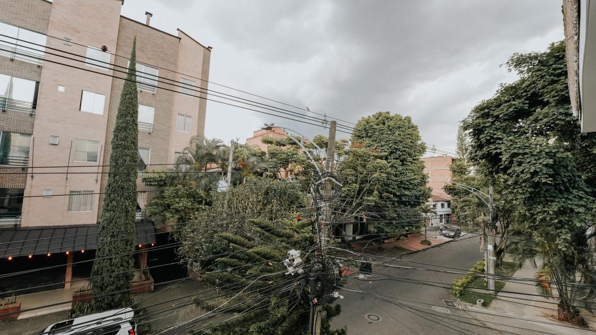 Hotel Balcones Del Estadio Medellín Extérieur photo