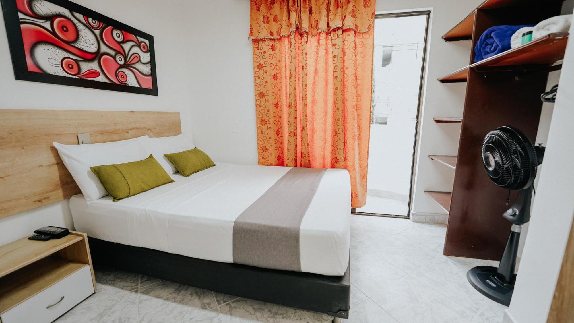 Hotel Balcones Del Estadio Medellín Extérieur photo