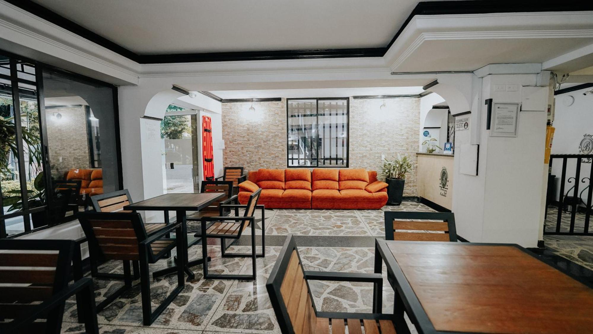 Hotel Balcones Del Estadio Medellín Extérieur photo